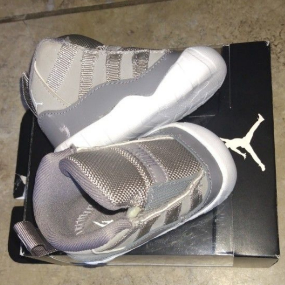 Jordan 11 crib